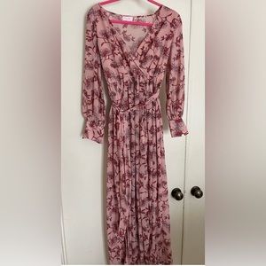 Pink Lily maxi with side slits small